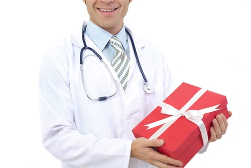 A Plastic Surgeon Under the Christmas Tree?