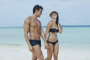 Beach_couple