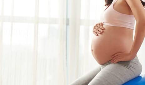 Botox? Spray Tans? Bikini Wax? What You Can (and Can't) Do During Pregnancy