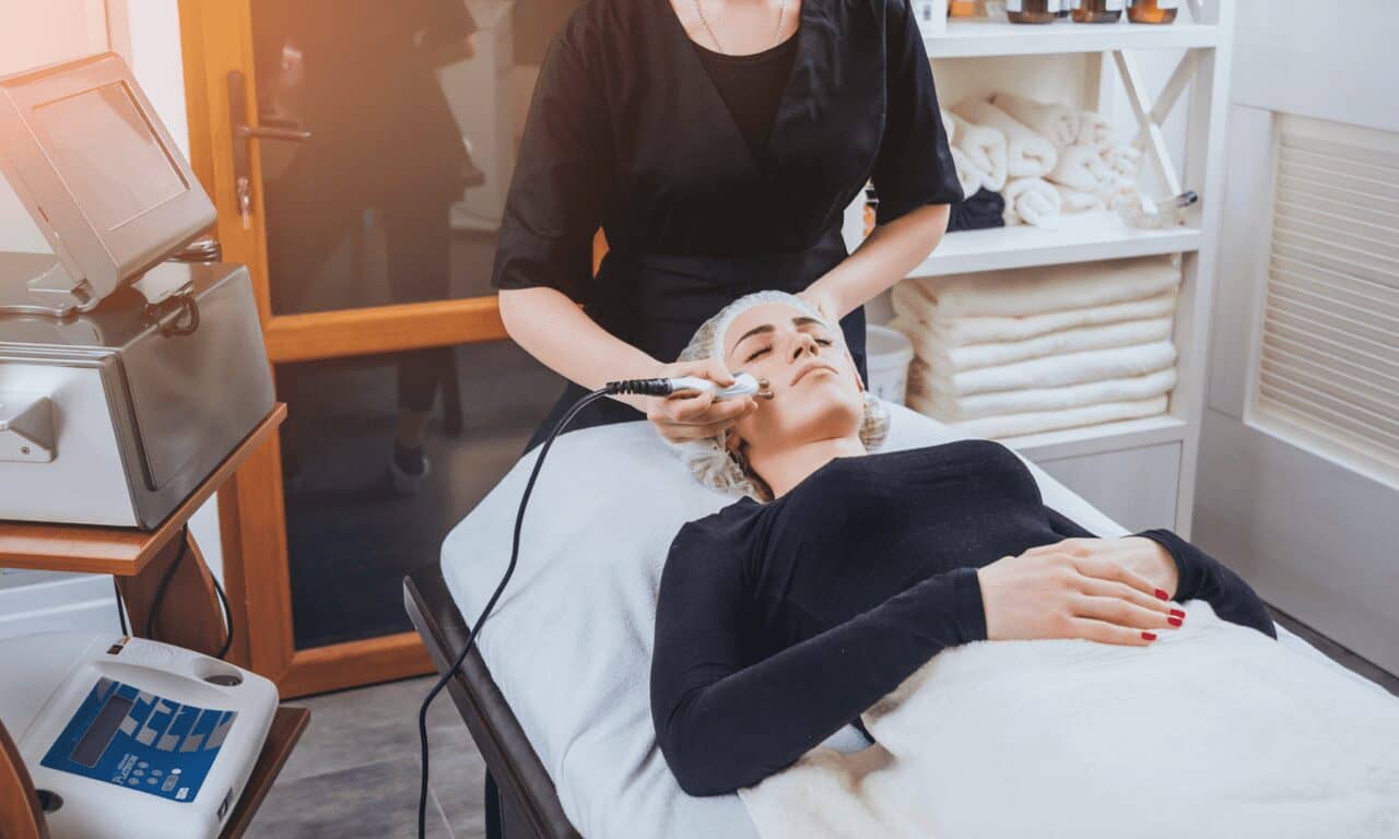As Self-Care ‘Tweakments’ Surge, Two Medical Aesthetic Companies Join Forces