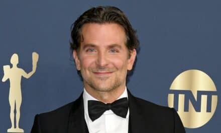 Influencing the Industry…Bradley Cooper’s Shocking New Face at SAG Awards, Plastic Surgeons Weigh In