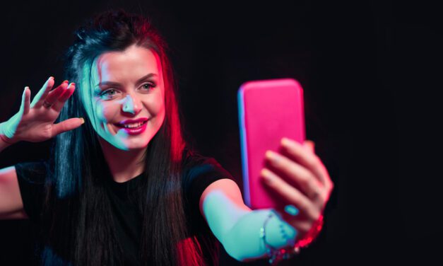 TikTok Face: Gen Z’s Obsession with Minimally Invasive ‘Tweakments’