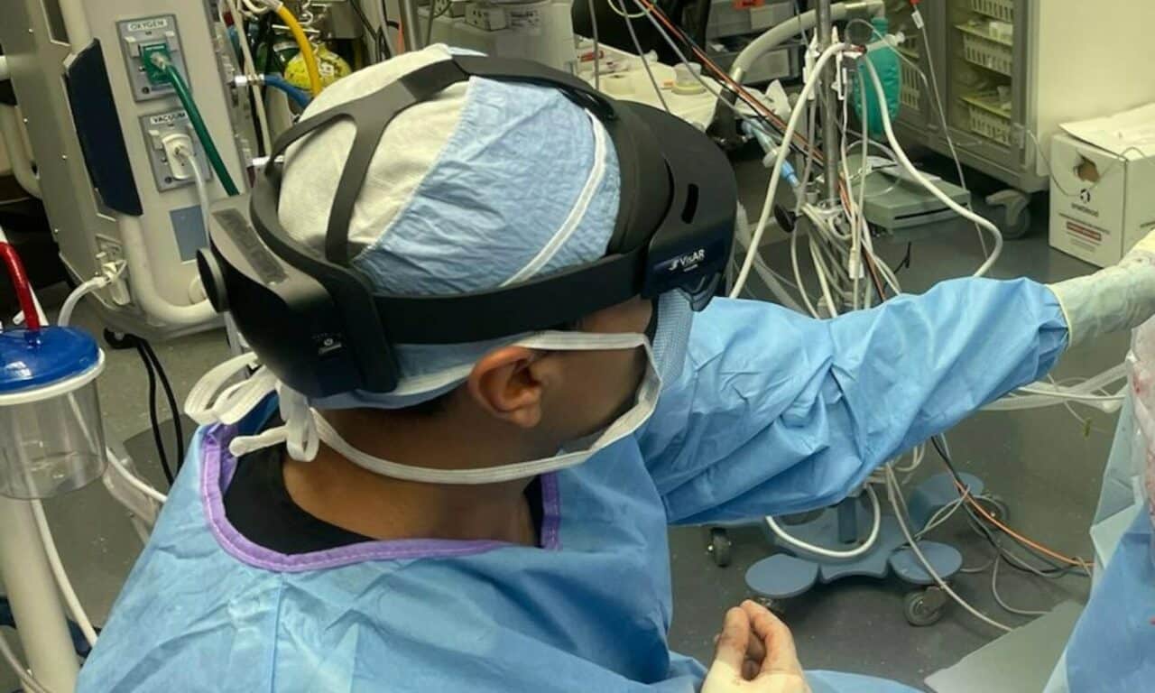 VisAR System Guides Skull Reshaping Surgery for Children