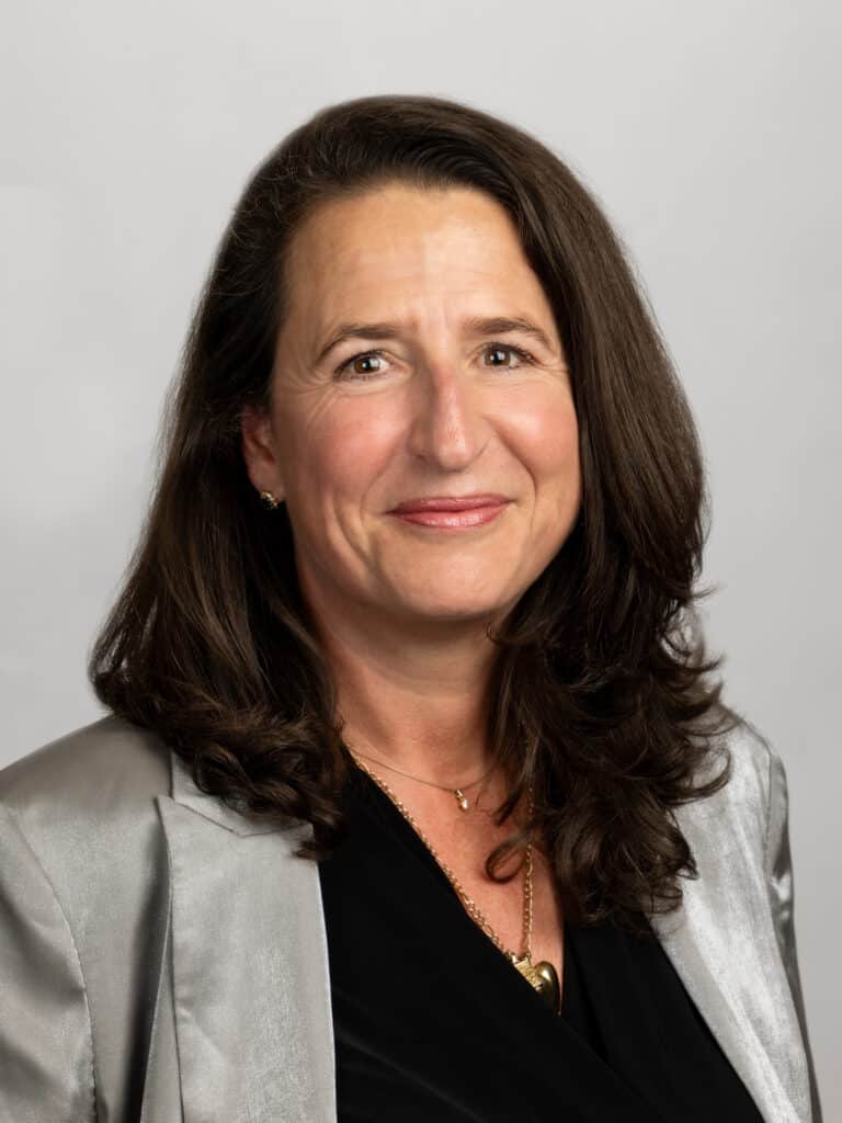 Alenka Brzulja Headshot
