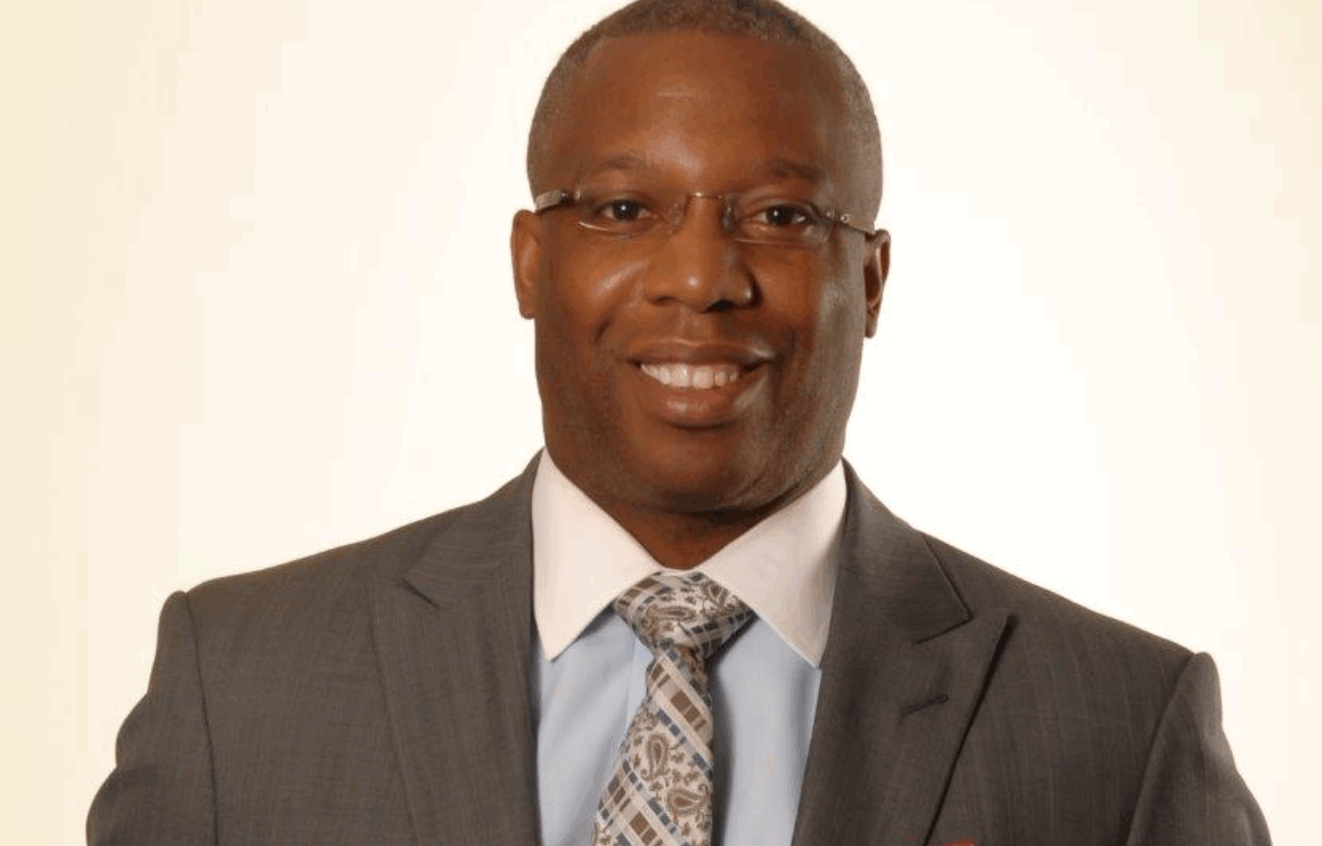 Dr Anthony Brissett Assumes Presidency of AAFPRS at 2025 Annual Meeting