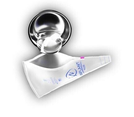 New Tool Simplifies Placement of Large Breast Implants