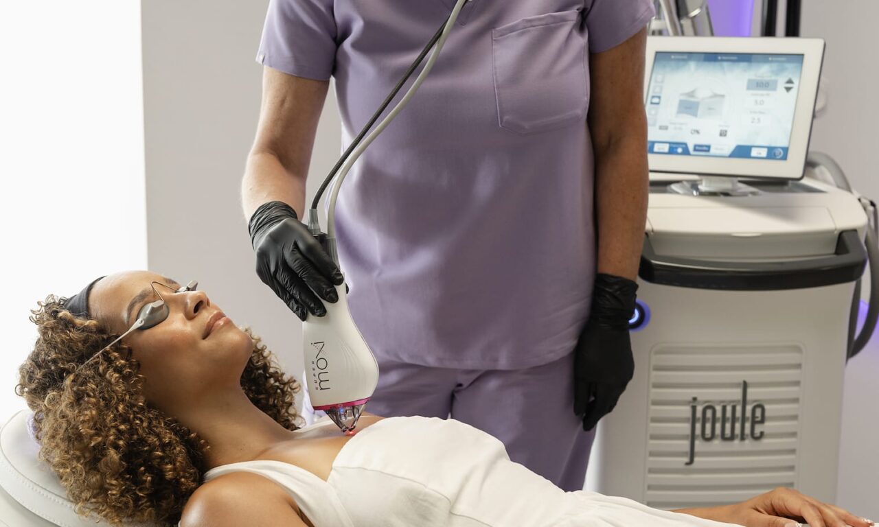 Sciton Launches Super MOXI Laser Featuring Twin-Beam Delivery to Halve Treatment Times